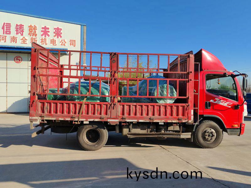 3檯電機專(zhuan)車(che)髮貨機械廠